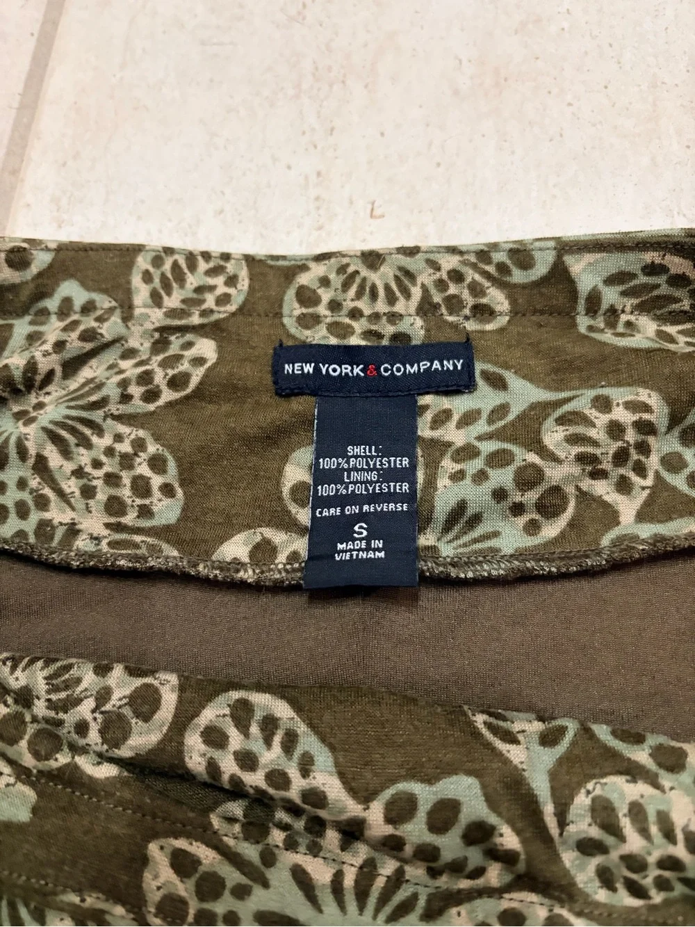 New York & Company Olive Green Floral Circle Skirt